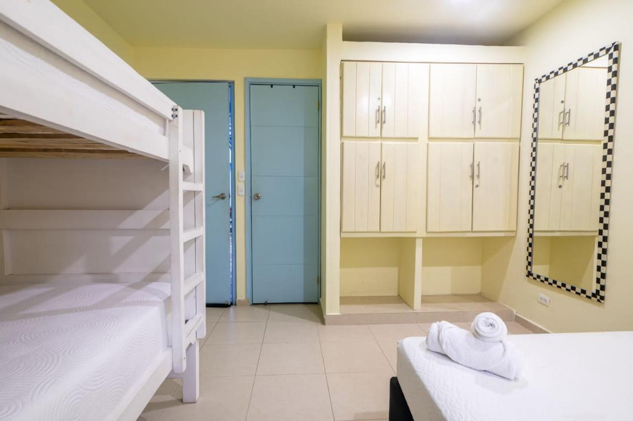 San Felicin Hostel Cartagena Exterior photo